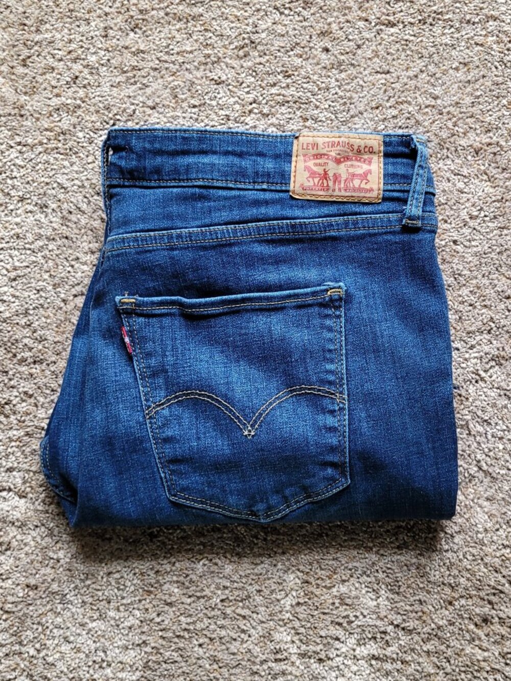 Levi's 721 Jeans - Picture 2 of 5
